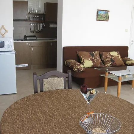 Holiday Vista Del Mar 2 Aparthotel 3*