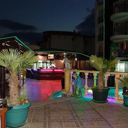 アパートホテル Holiday Vista Del Mar 2